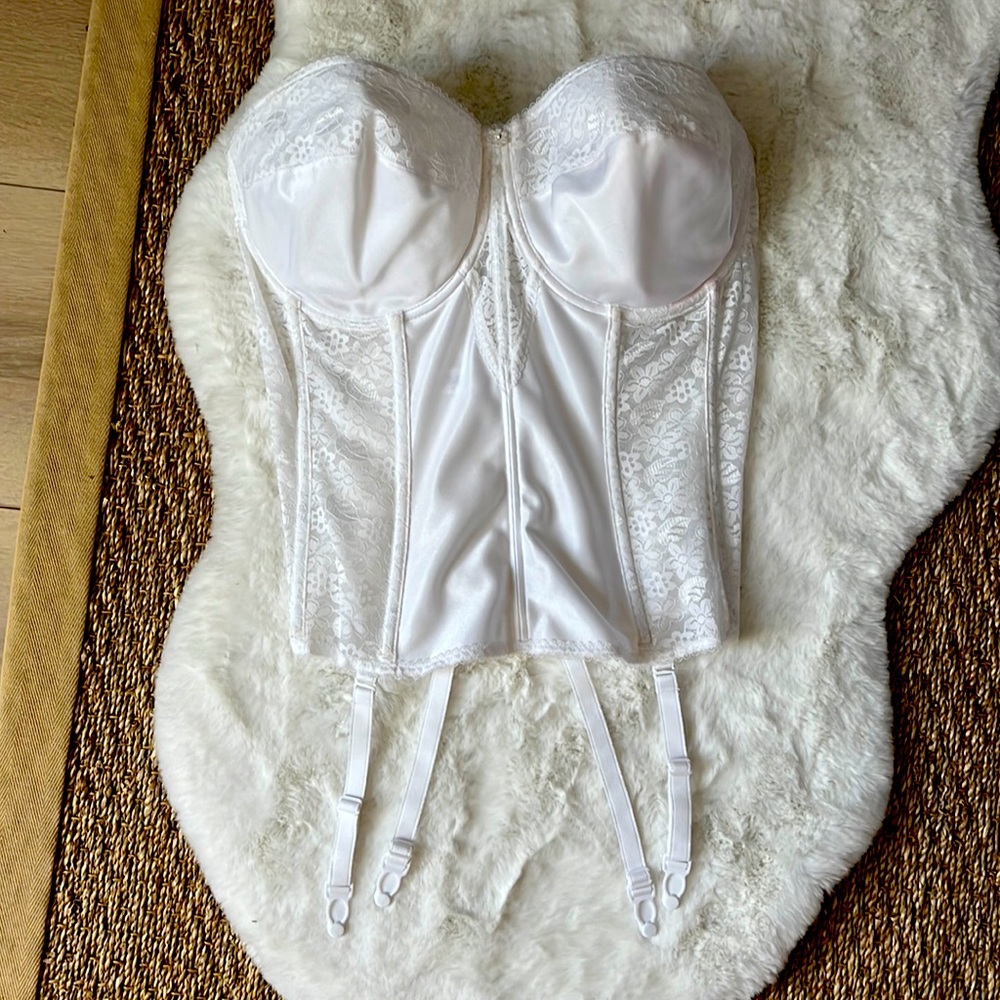 Dominique Apparel White Lace 42D “Colette” Bridal Corset With Boning
